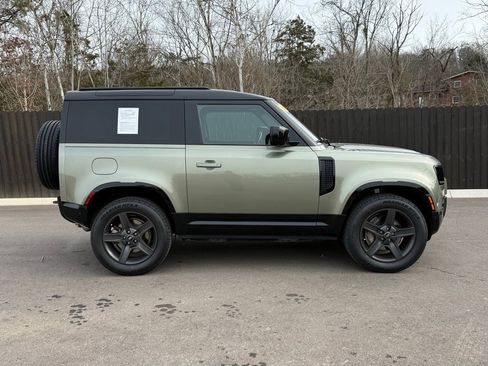 Certified 2023 Land Rover Defender 90 X-Dynamic SE image 7