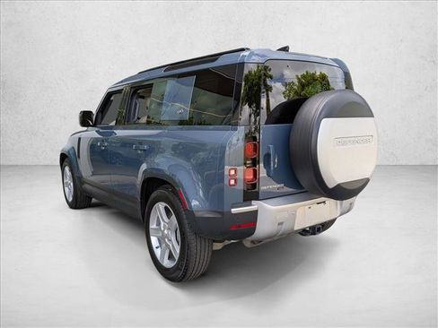 Used 2021 Land Rover Defender 110 SE AWD/4WD image 8