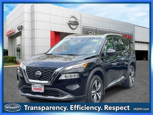 Used 2023 Nissan Rogue SL w/ SL Premium Package AWD/4WD image 4