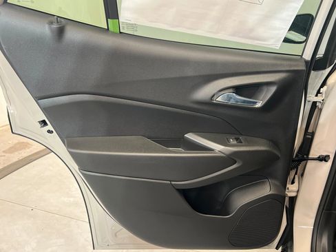 New 2026 Chevrolet Trax ACTIV w/ Sunroof Package image 19