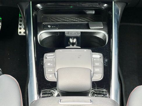 Certified 2023 Mercedes-Benz EQB 300 4MATIC image 24