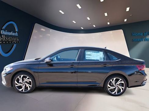 New 2026 Volkswagen Jetta SEL image 7