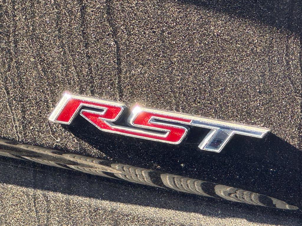 Used 2024 Chevrolet Silverado 1500 RST AWD/4WD image 6