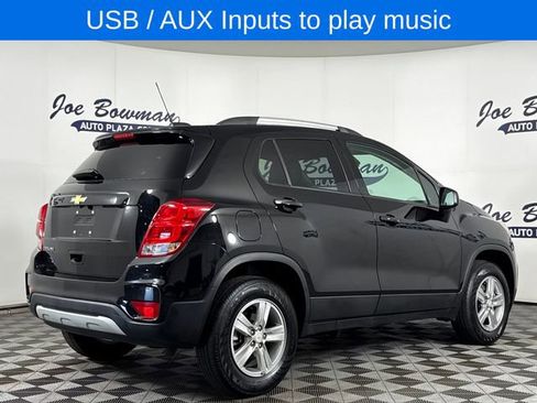 Used 2022 Chevrolet Trax LT w/ LT Convenience Package AWD/4WD image 6