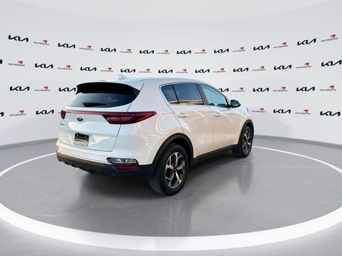 Used 2020 Kia Sportage LX w/ LX Popular Package image 8