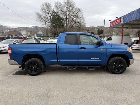 Used 2016 Toyota Tundra SR5 image 3