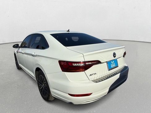 Used 2019 Volkswagen Jetta SE image 4