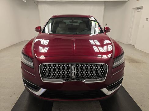 Used 2019 Lincoln Nautilus Select image 2