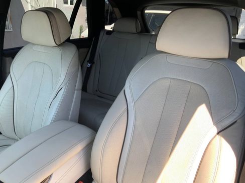 Used 2017 BMW X5 xDrive40e AWD/4WD image 17