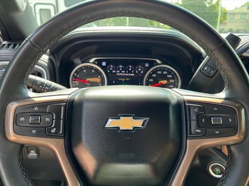 Used 2023 Chevrolet Silverado 2500 High Country AWD/4WD image 18