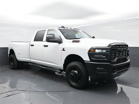 Used 2025 RAM 3500 Tradesman image 1