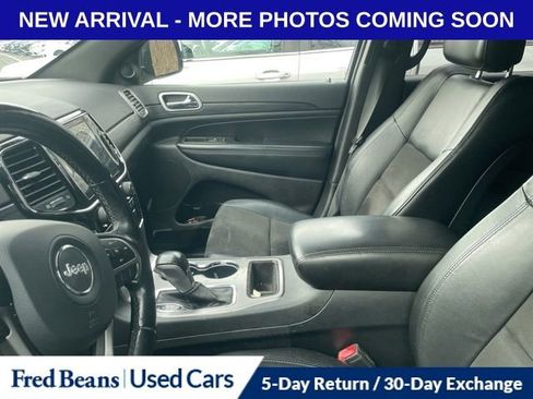 Used 2020 Jeep Grand Cherokee Altitude image 11