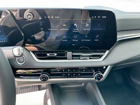 New 2026 Chevrolet Equinox LT w/ Safety and Technology Package image 19