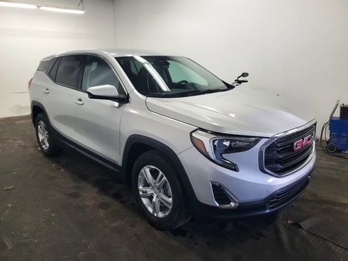 Used 2019 GMC Terrain SLE image 3