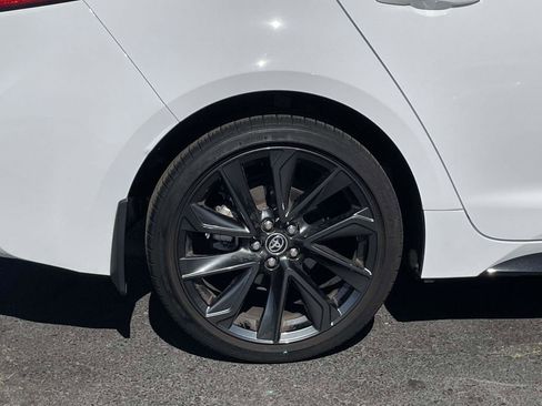 Used 2025 Toyota Corolla SE FWD image 8