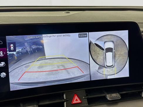 Used 2024 Kia Sportage SX image 16