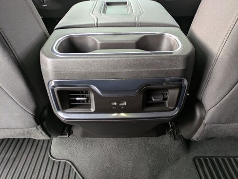 Used 2022 GMC Sierra 1500 Elevation image 16