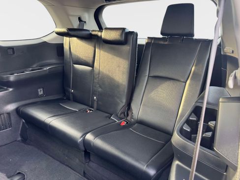 Certified 2024 Toyota Grand Highlander XLE image 15