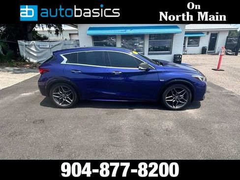 Used 2017 INFINITI QX30 Sport w/ Sport Leather Package FWD image 6