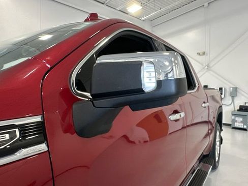 Used 2019 GMC Sierra 1500 SLT w/ SLT Premium Plus Package AWD/4WD image 12
