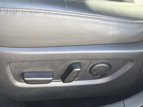 Used 2025 MAZDA CX-30 AWD 2.5 S w/ Premium Package image 21