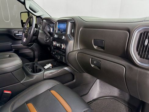 Used 2022 GMC Sierra 2500 AT4 w/ Gooseneck/5TH Wheel Package image 29
