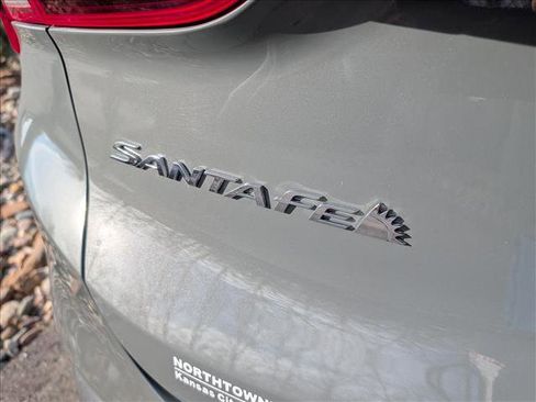 Certified 2023 Hyundai Santa Fe SEL w/ Premium Package image 20