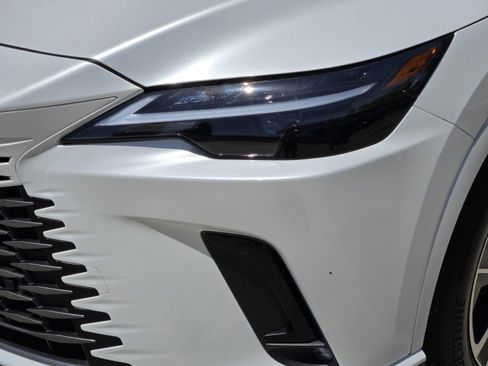 Used 2025 Lexus RX 350 Premium w/ Accessory Package (Z1) FWD image 34