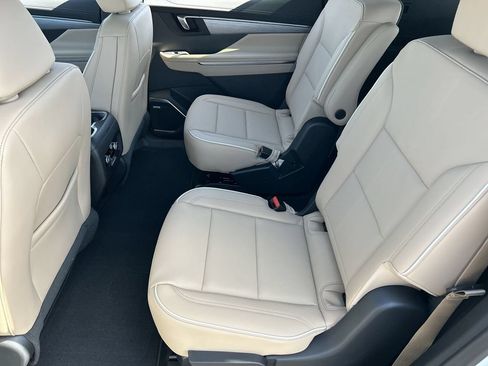 New 2026 Buick Enclave Preferred w/ Power Package FWD image 25