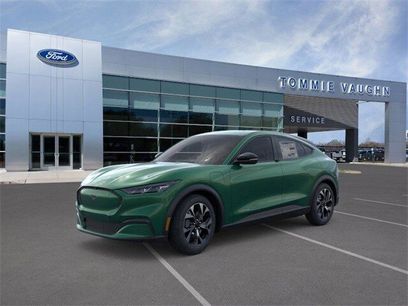 New 2025 Ford Mustang Mach-E Select w/ Comfort Package Lite