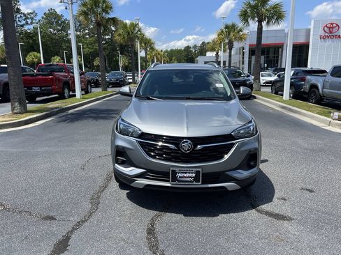 Used 2023 Buick Encore GX Select FWD image 3