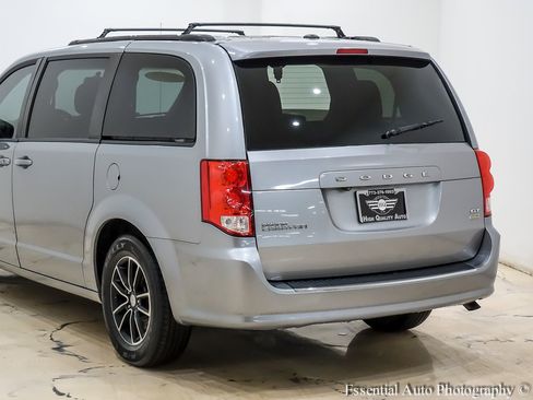 Used 2018 Dodge Grand Caravan GT image 8