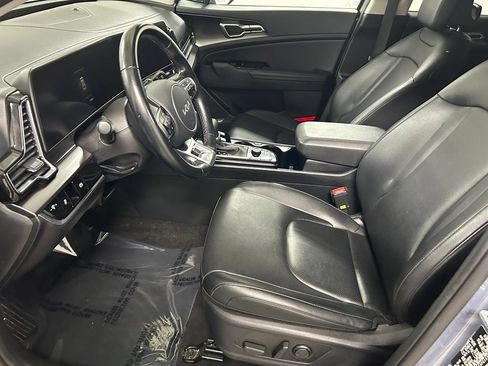 Used 2023 Kia Sportage EX FWD image 12