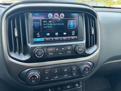 Used 2015 Chevrolet Colorado Z71 RWD image 11