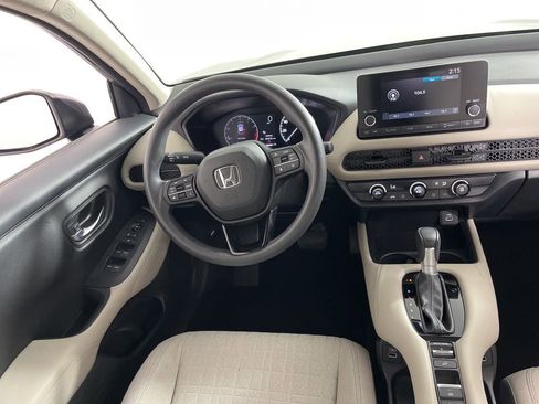 Used 2023 Honda HR-V LX image 17