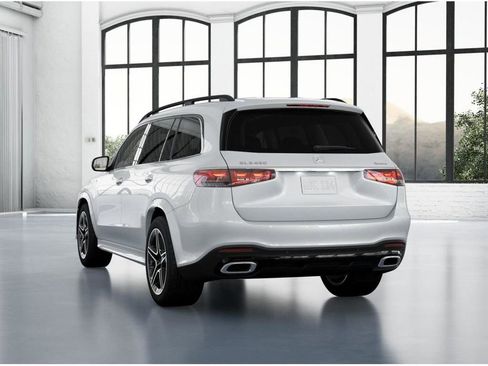 New 2026 Mercedes-Benz GLS 450 4MATIC image 27