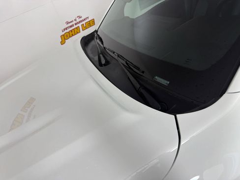 New 2025 Nissan Frontier SV w/ SV Convenience Package image 11