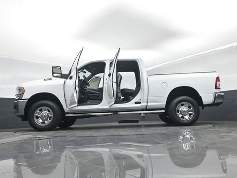 Used 2023 RAM 3500 Tradesman w/ Chrome Appearance Group image 73