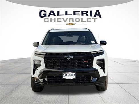 New 2026 Chevrolet Traverse RS image 3