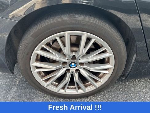 Used 2024 BMW 330i Sedan image 18