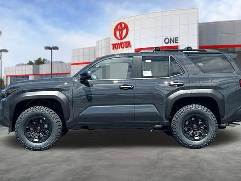 New 2026 Toyota 4Runner SR5 AWD/4WD image 7