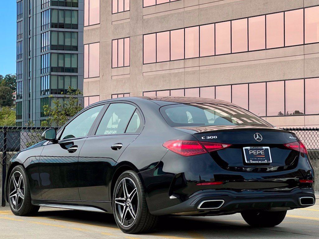 Certified 2023 Mercedes-Benz C 300 4MATIC Sedan image 4