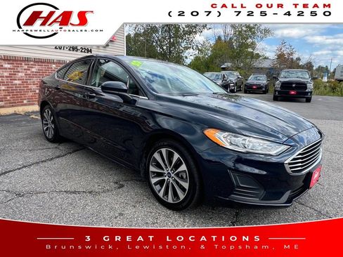 Used 2020 Ford Fusion SE image 8