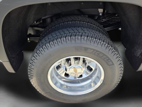 New 2026 Chevrolet Silverado 3500 High Country w/ High Country Premium Package AWD/4WD image 31