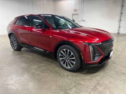 New 2026 Cadillac Lyriq Premium Sport w/ LPO, Floor Liner Package