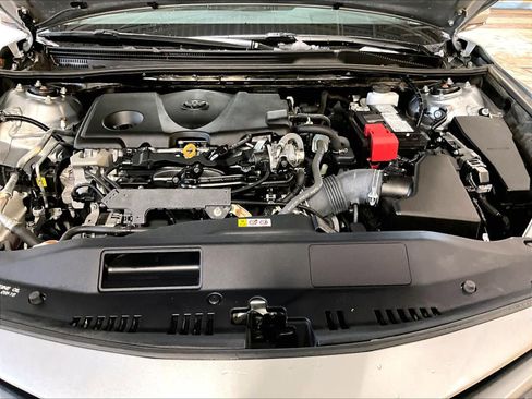 Used 2023 Toyota Camry SE image 30