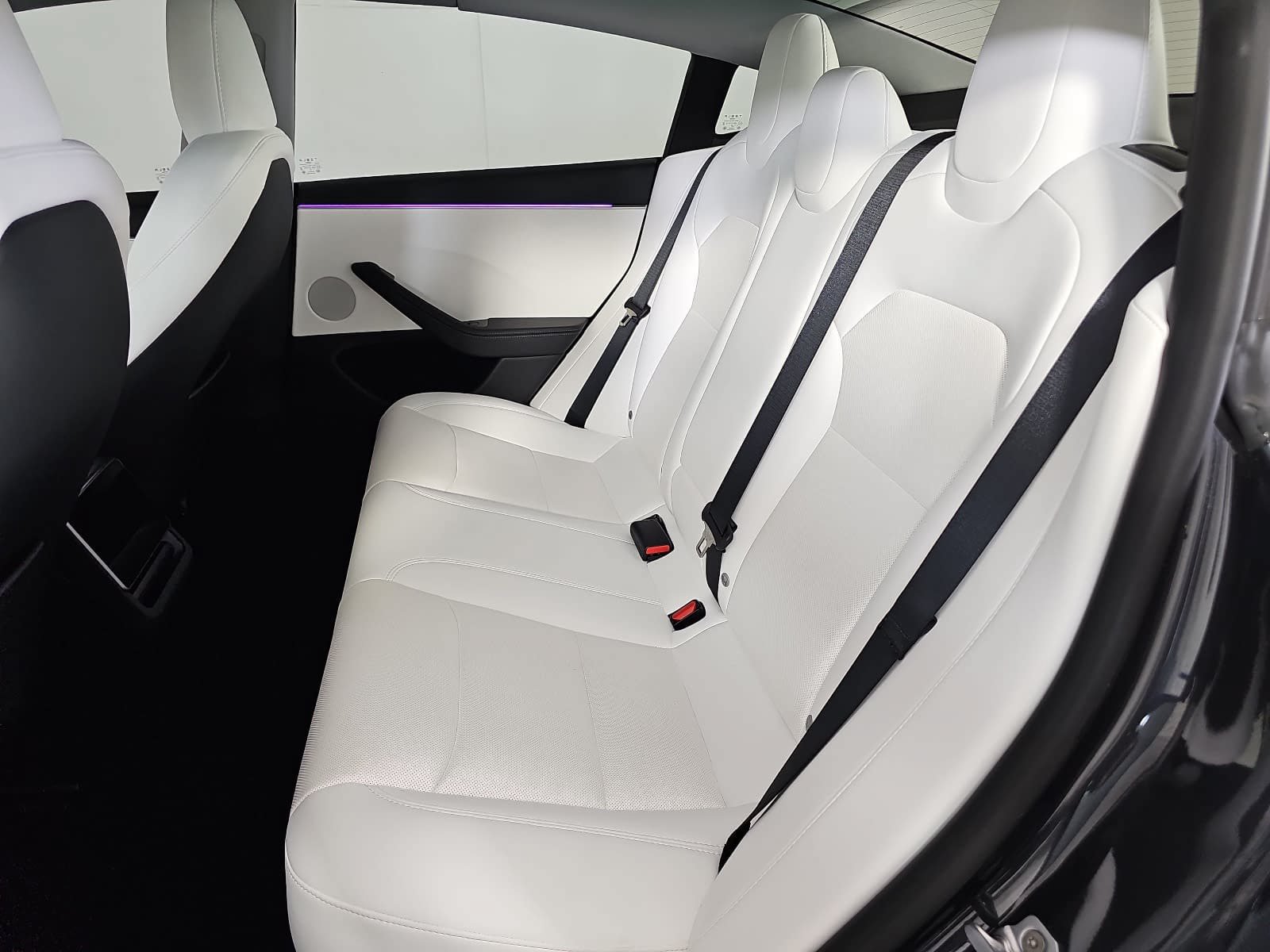Used 2025 Tesla Model 3 RWD image 14