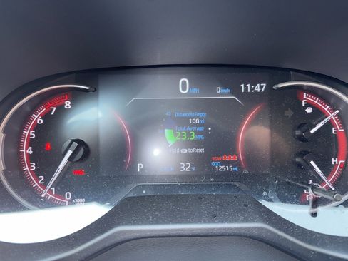 Used 2025 Toyota RAV4 LE image 8