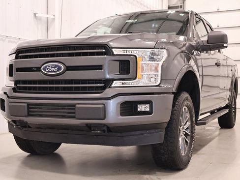 Used 2018 Ford F150 XLT w/ Equipment Group 301A Mid AWD/4WD image 5