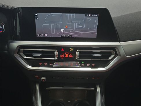 Certified 2021 BMW 430i 430i w/ M Sport Package image 18